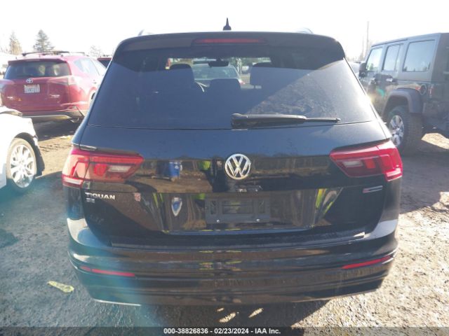 3VV2B7AXXMM111747 Volkswagen Tiguan 2.0t Se/2.0t Se R-line Black/2.0t Sel