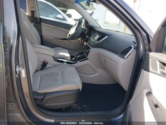 Hyundai TUCSON SE 2017 KM8J33A47HU460612 Image 5