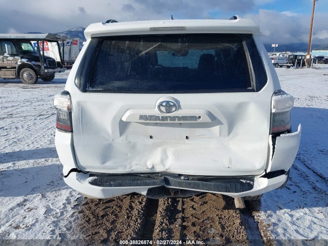 Toyota 4RUNNER SR5 2020 JTEBU5JR7L5824264 Image 16