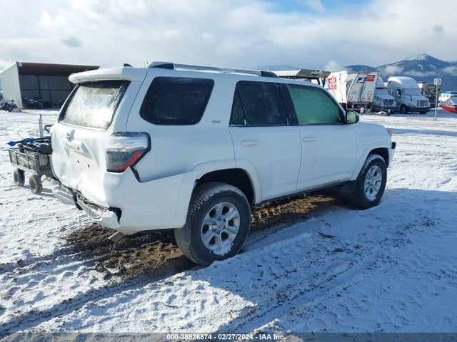 Toyota 4RUNNER SR5 2020 JTEBU5JR7L5824264 Image 4