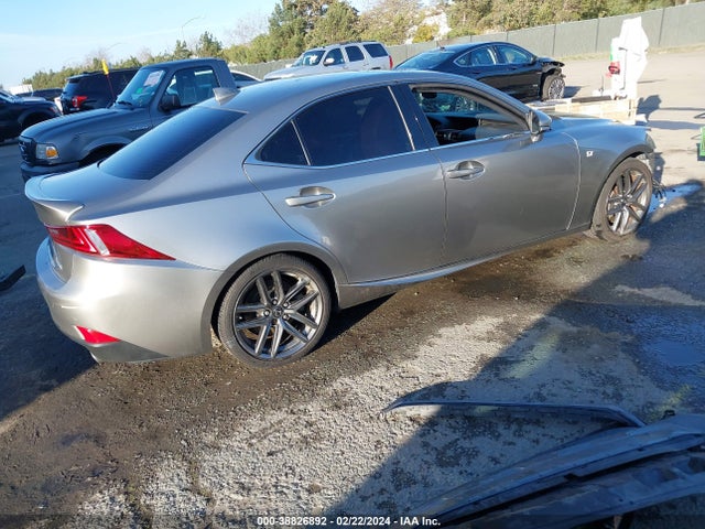 Lexus IS 200T 2016 JTHBA1D26G5014133 Image 4
