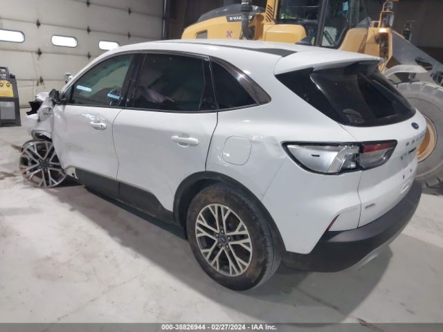1FMCU9CZ2NUA98685 Ford Escape Sel Hybrid