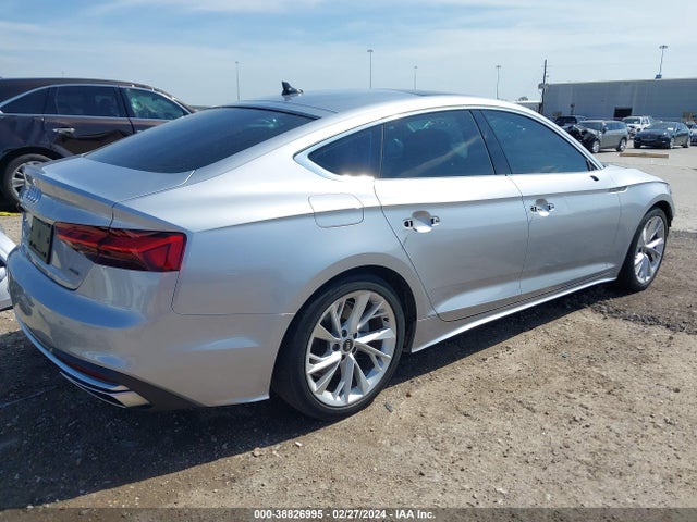 WAUABDF51NA015355 Audi A5 Sportback Premium 40 Tfsi Quattro S Tronic