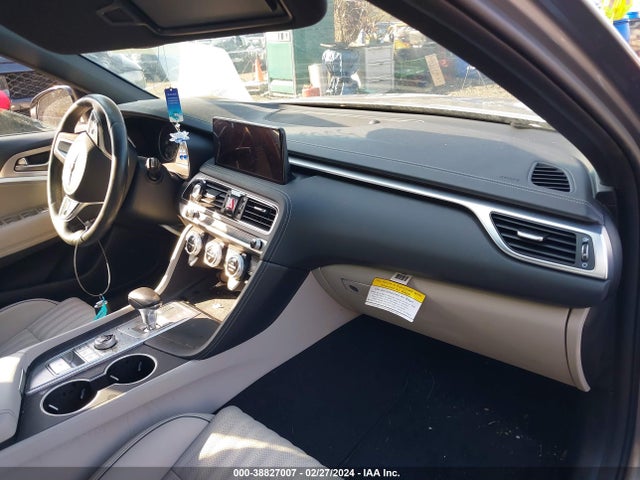 Genesis G70 2.0t Awd 2022 KMTG34TA9NU098187 Image 5