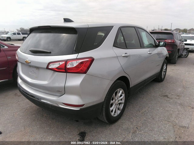 Chevrolet EQUINOX LS 2018 2GNAXREV7J6270769 Image 4