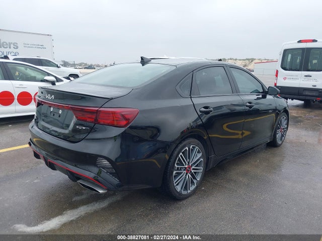 KIA FORTE GT 2023 3KPF44AC0PE583234 Image 4