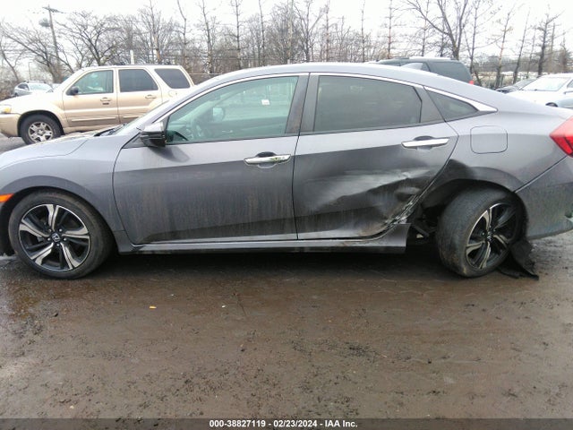 Honda Civic Touring 2016 19XFC1F96GE215610 Image 14