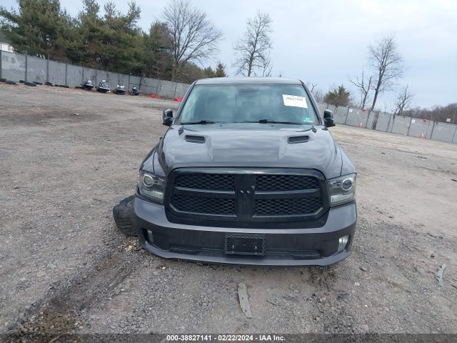 RAM 1500 Night Quad Cab 4x4 6'4 Box 2018 1C6RR7HT4JS184344 Image 12