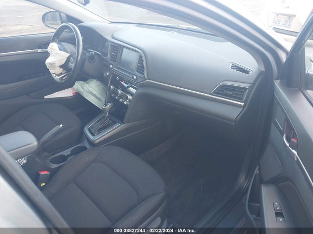 Hyundai Elantra Value Edition 2019 KMHD84LF1KU827739 Image 5