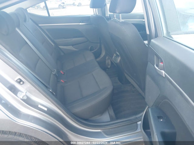 Hyundai Elantra Value Edition 2019 KMHD84LF1KU827739 Image 8