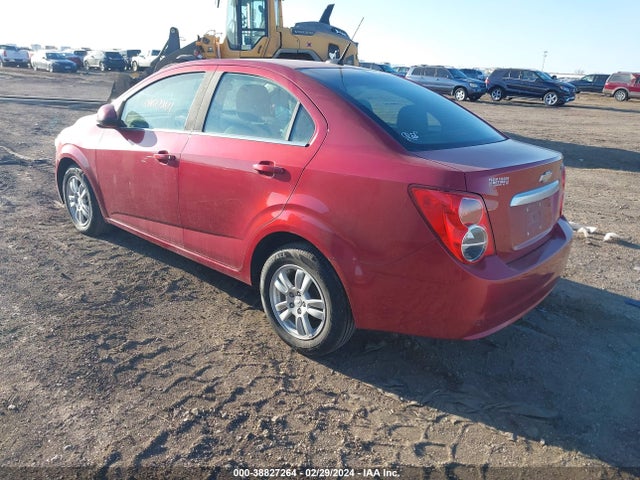 Chevrolet Sonic Lt Auto 2014 1G1JC5SH8E4230177 Image 3