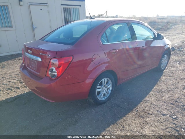 Chevrolet Sonic Lt Auto 2014 1G1JC5SH8E4230177 Image 4
