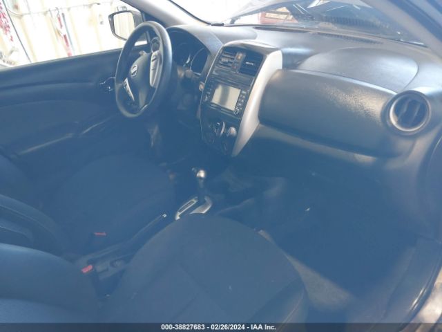 3N1CN7AP7FL955802 Nissan Versa 1.6 Sl