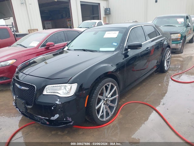 Chrysler 300 Limited Awd 2017 2C3CCARG3HH591771 Image 2