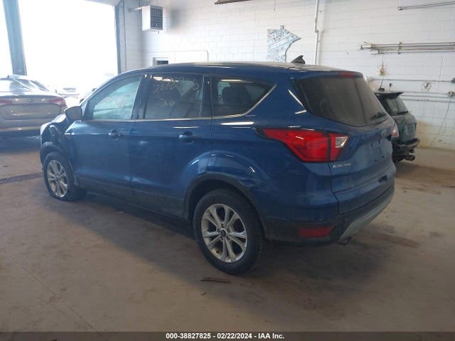 Ford ESCAPE SE 2019 1FMCU9GD3KUA04484 Image 3