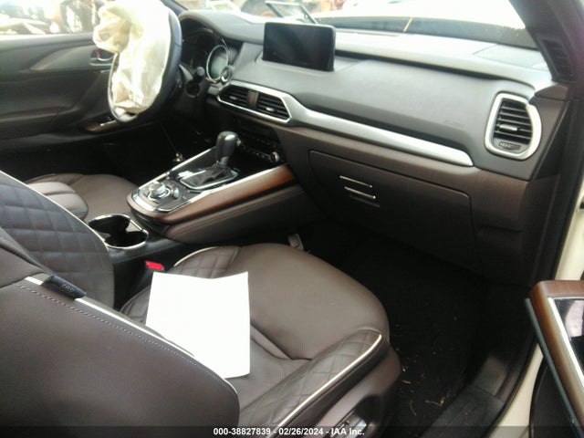 JM3TCBEY7N0627632 Mazda Cx-9 Signature