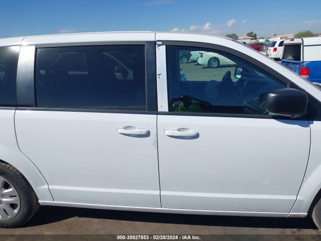 Dodge Grand Caravan Se 2018 2C4RDGBG0JR216775 Image 13
