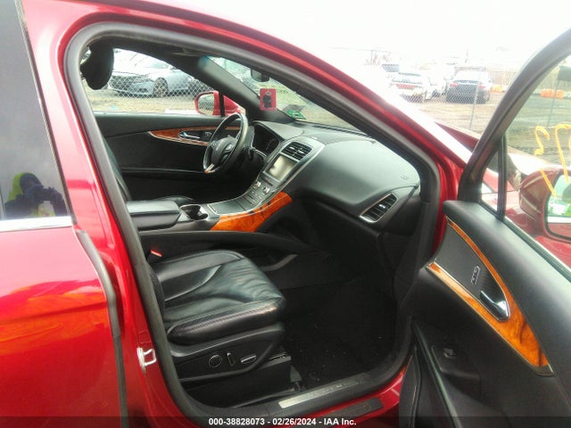 2LMTJ8KP9GBL27301 Lincoln Mkx Select