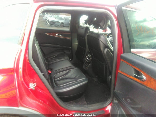 2LMTJ8KP9GBL27301 Lincoln Mkx Select