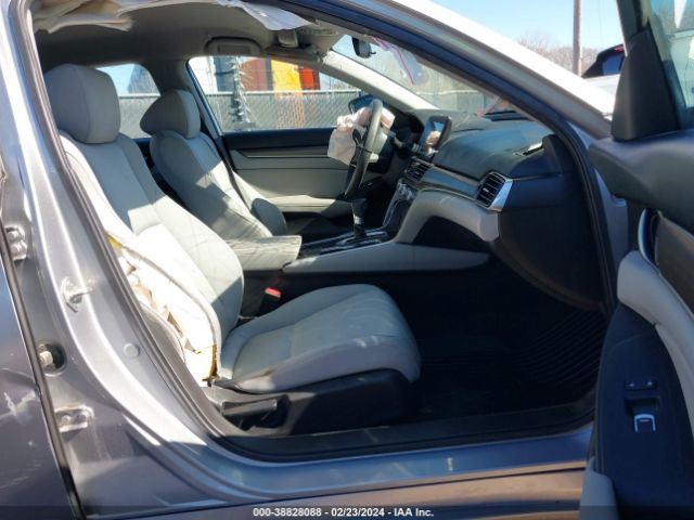 1HGCV1F1XJA105257 Honda ACCORD LX