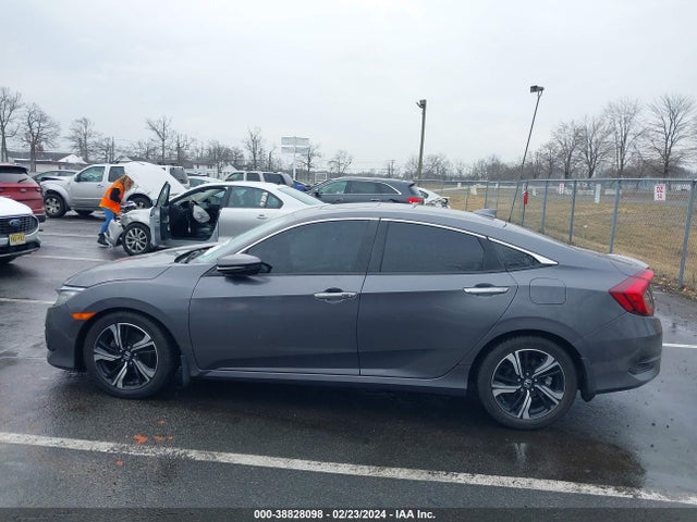 Honda Civic Touring 2016 2HGFC1F93GH656195 Image 14