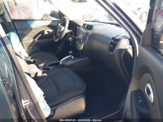 KNDJP3A5XH7415373 KIA SOUL +