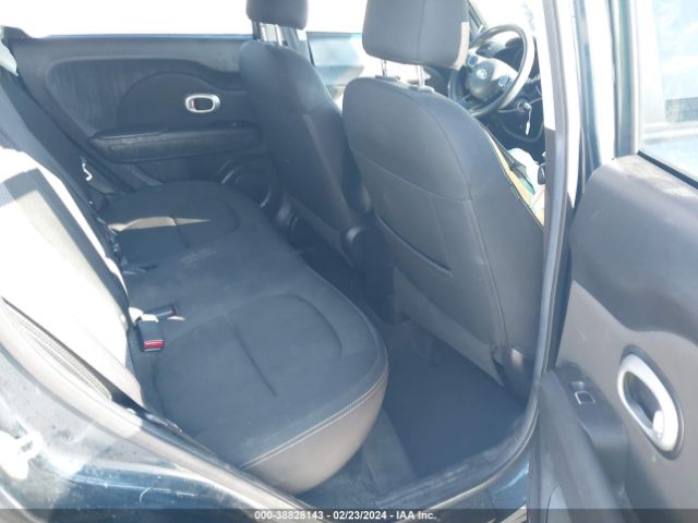 KNDJP3A5XH7415373 KIA SOUL +