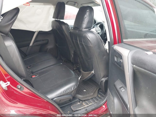 Toyota RAV4 LE 2018 2T3ZFREV3JW448230 Image 8