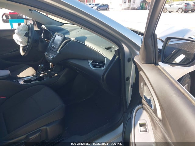 Chevrolet Malibu 1ls 2018 1G1ZB5ST9JF274679 Image 5