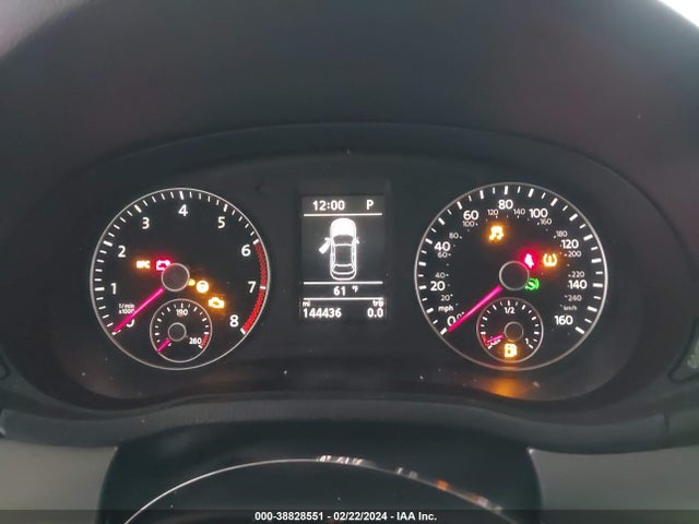 1VWBS7A32EC074771 Volkswagen Passat 1.8t Se
