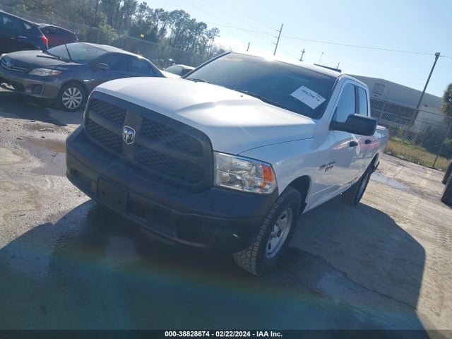 1C6RR7FT4HS613236 RAM 1500 Tradesman Quad Cab 4x4 6'4 Box