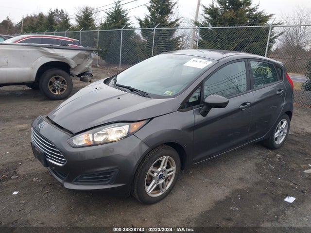 Ford FIESTA SE 2017 3FADP4EJ9HM130279 Image 2