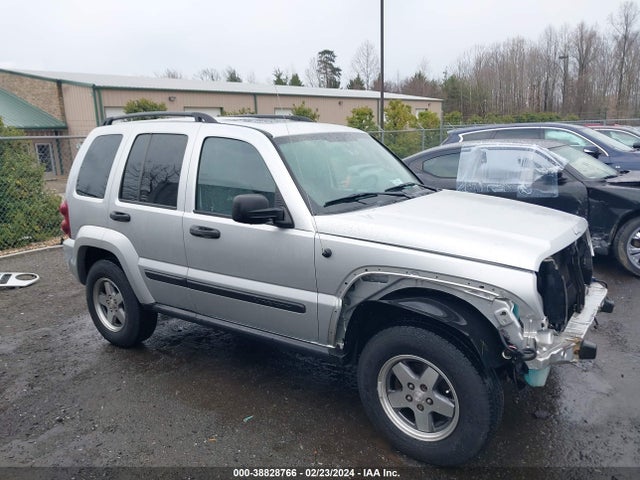 2005 JEEP LIBERTY RENEGADE VIN: 1J4GL38K95W688298