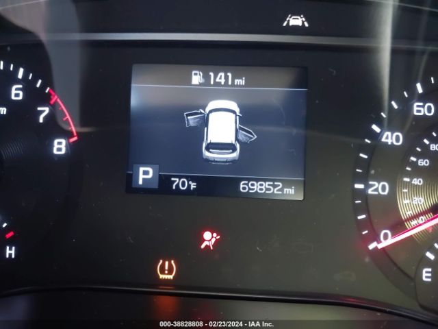 KNDJ33AU7N7805202 KIA SOUL EX