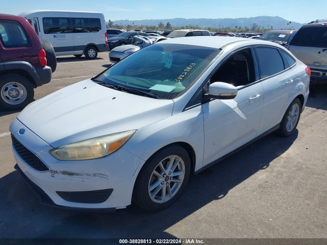 2015 FORD FOCUS SE VIN: 1FADP3F23FL343325