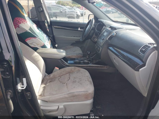 KIA SORENTO LX 2014 5XYKT3A67EG496727 Image 5