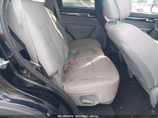 KIA SORENTO LX 2014 5XYKT3A67EG496727 Image 8