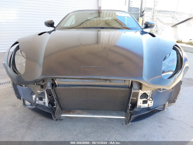 SCFRMFCW5NGM11022 Aston Martin Db11 Volante
