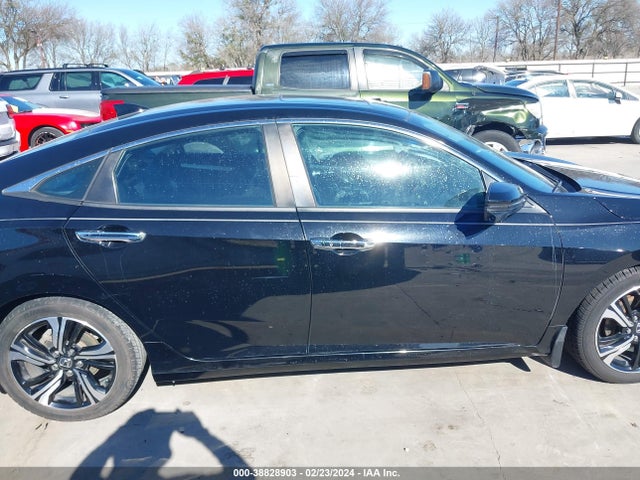 Honda Civic Touring 2016 19XFC1F90GE001910 Image 14