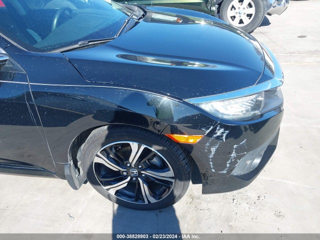 Honda Civic Touring 2016 19XFC1F90GE001910 Image 20