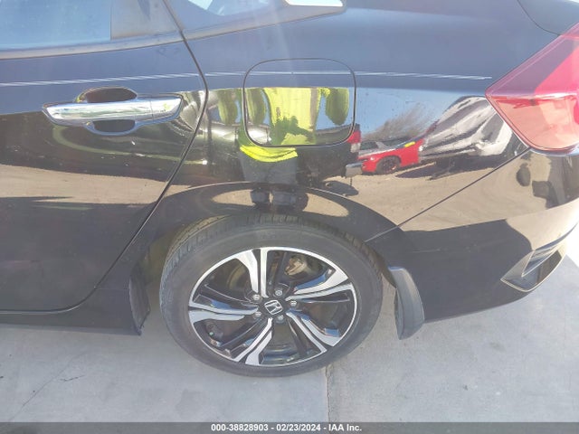 Honda Civic Touring 2016 19XFC1F90GE001910 Image 21