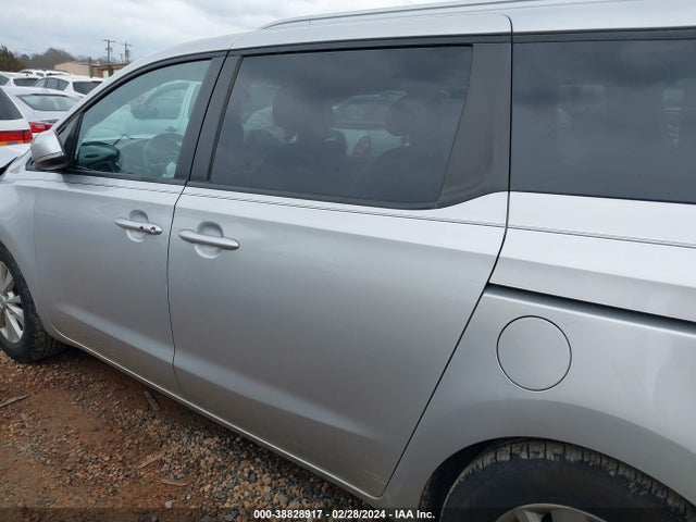 KIA SEDONA LX 2018 KNDMB5C13J6349083 Image 15