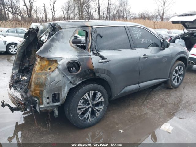 5N1AT3BB3MC749256 Nissan Rogue Sv Intelligent Awd
