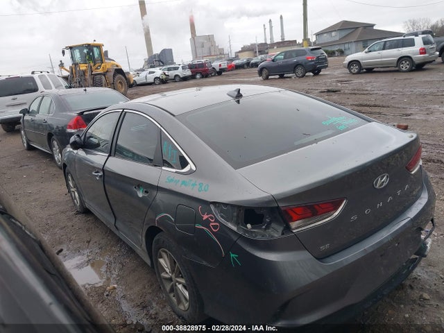 Hyundai SONATA SE 2019 5NPE24AF5KH797636 Image 3