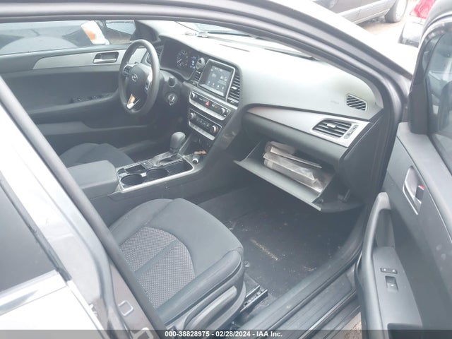 Hyundai SONATA SE 2019 5NPE24AF5KH797636 Image 5