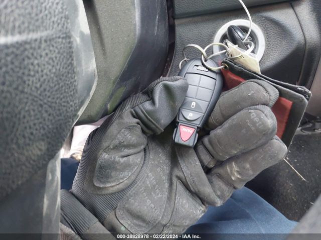 1C6RR7KG3GS279644 RAM 1500 Tradesman