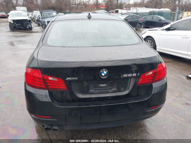 WBA5A7C56FD625570 BMW 528i Xdrive