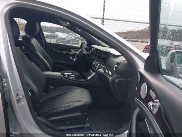 WDDZF6JB7KA496605 Mercedes-Benz E 450 4matic