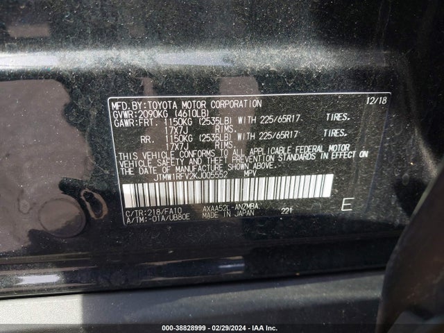 Toyota Rav4 Xle 2019 JTMW1RFV2KJ005552 Image 9