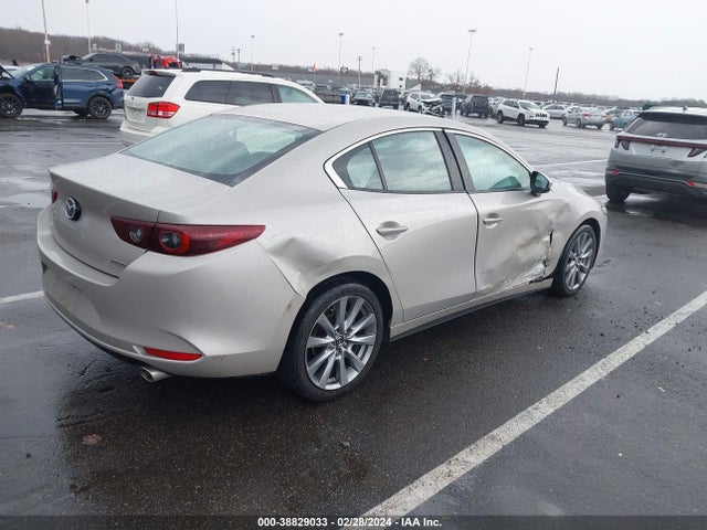 Mazda Mazda3 2.5 S Select 2023 3MZBPABM5PM354627 Image 4